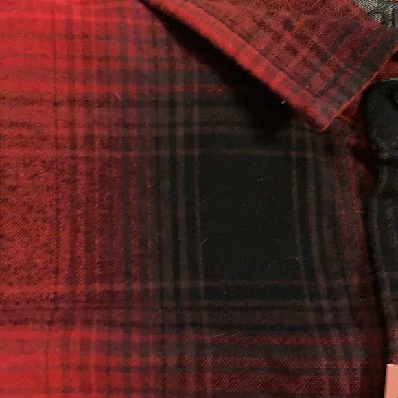 NWT Woolrich Ultimate Red & Black Flannel Men’s Button Down Size Medium - Picture 3 of 7